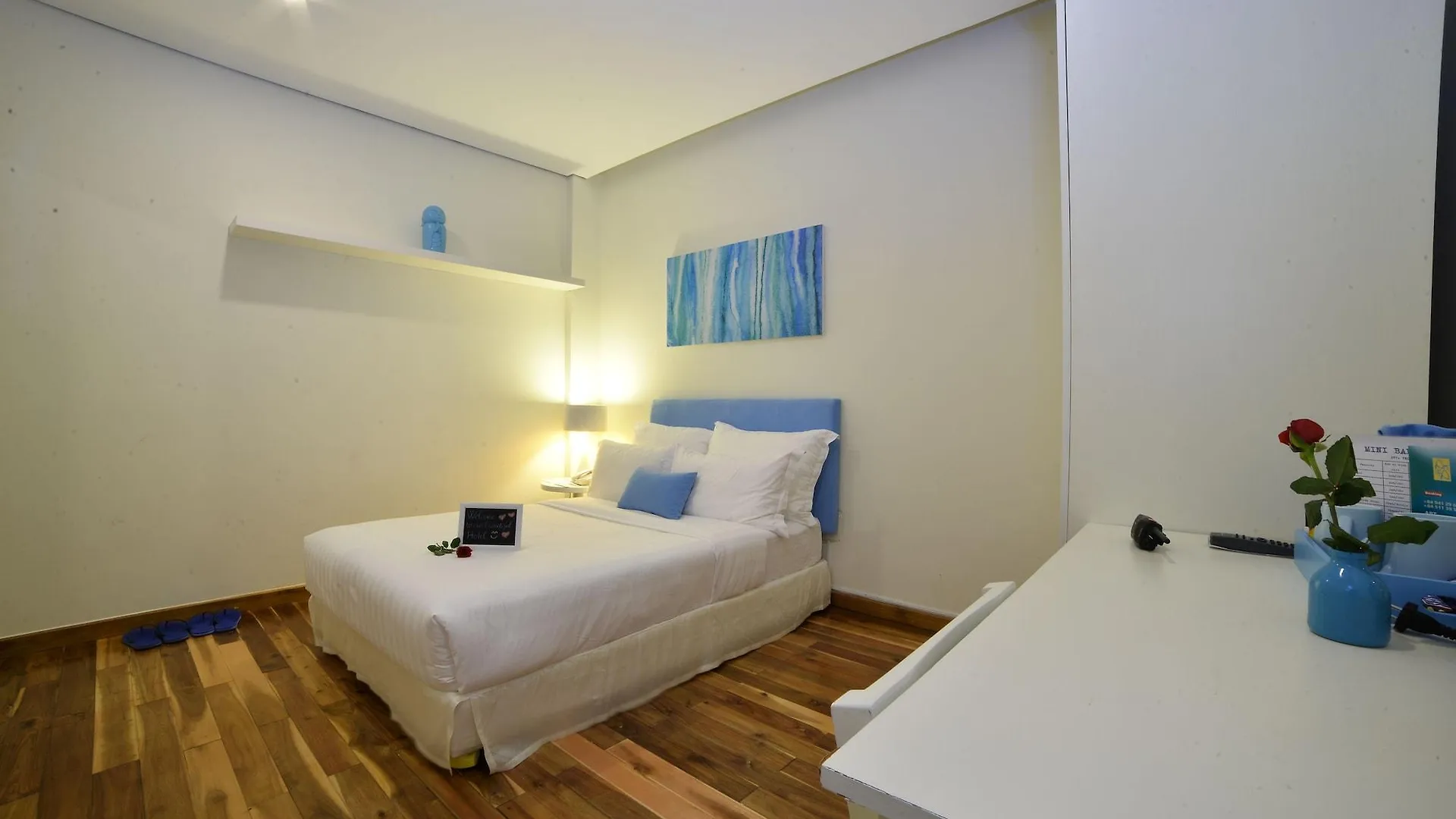 Palmier Hotel - Art House Da Nang