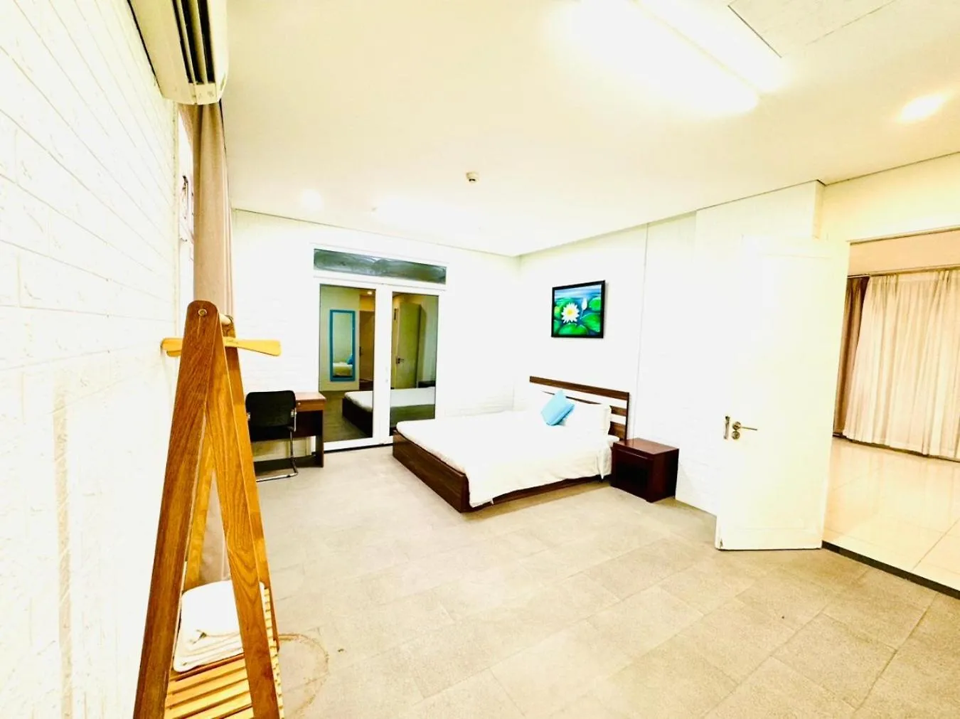 Palmier Hotel - Art House Da Nang 3*,  Vietnam