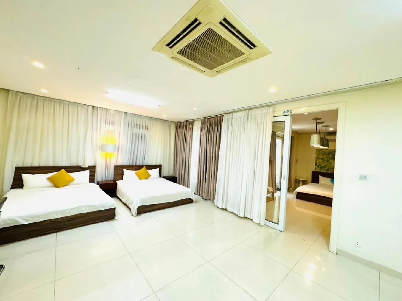 Palmier Hotel - Art House Da Nang
